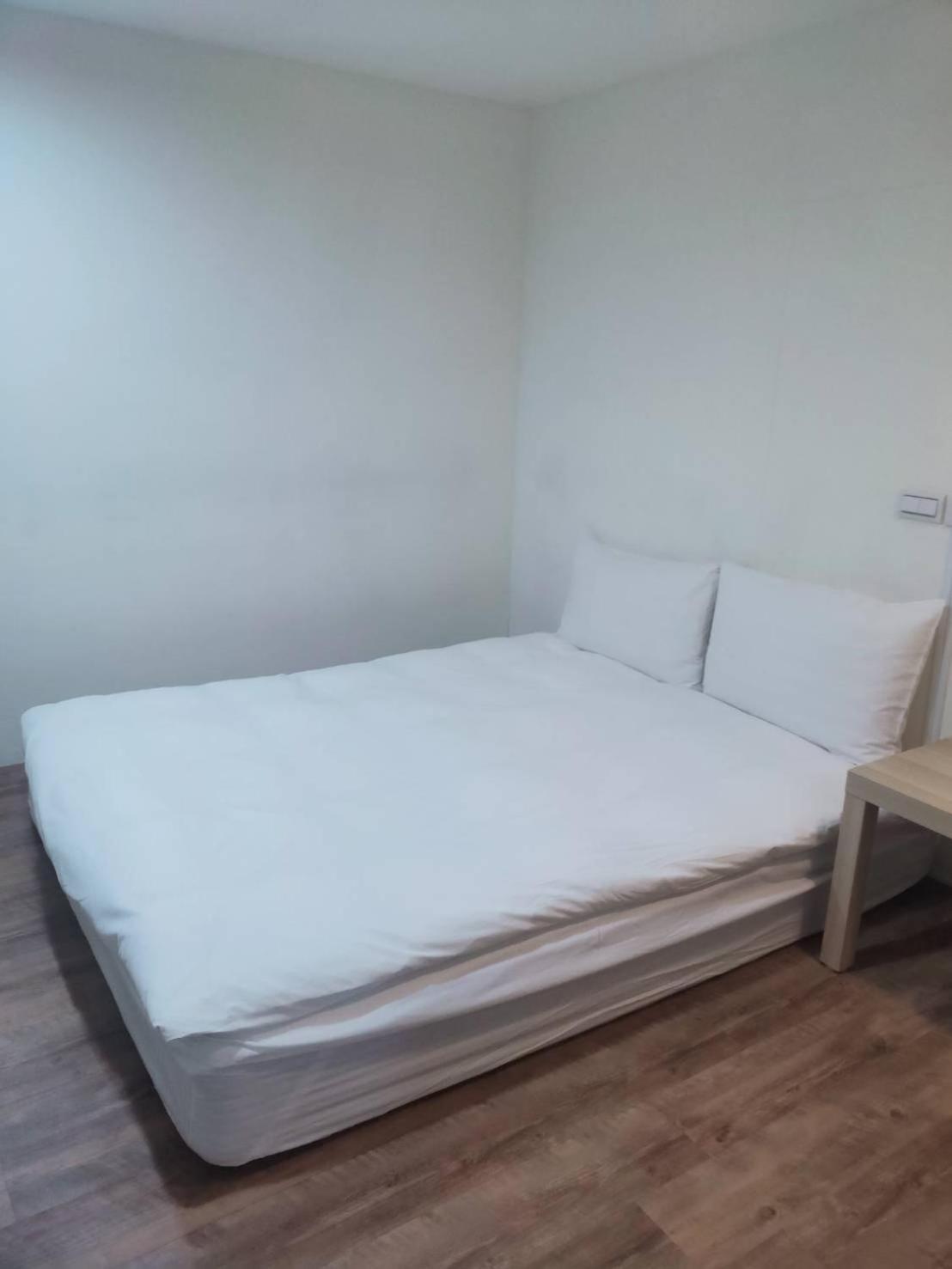Meworld Hotel - Daan Taipéi Habitación foto